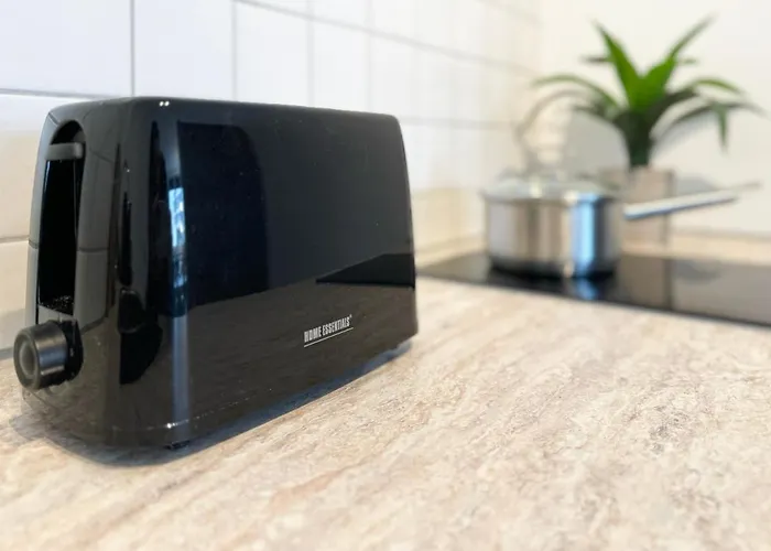 Schoene Im Zentrum Mit Self Check-in Und Free Wifi Apartamento